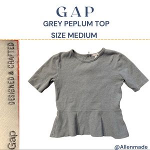 Price ⬇️ Gap Grey short sleeve peplum top SizeMed 100% Cotton*See Measurements🌷